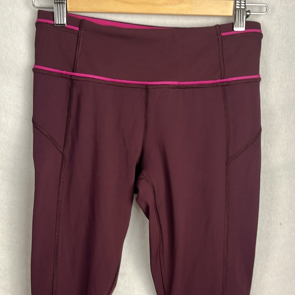 Lululemon Women's Burgundy Athletic Pants 4 7/8 - Picture 2 of 5